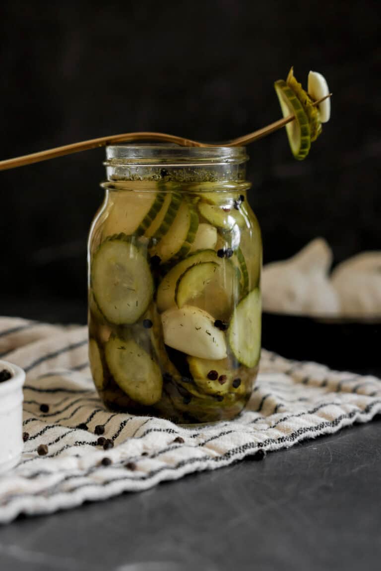 Refrigerator Garlic Pickles